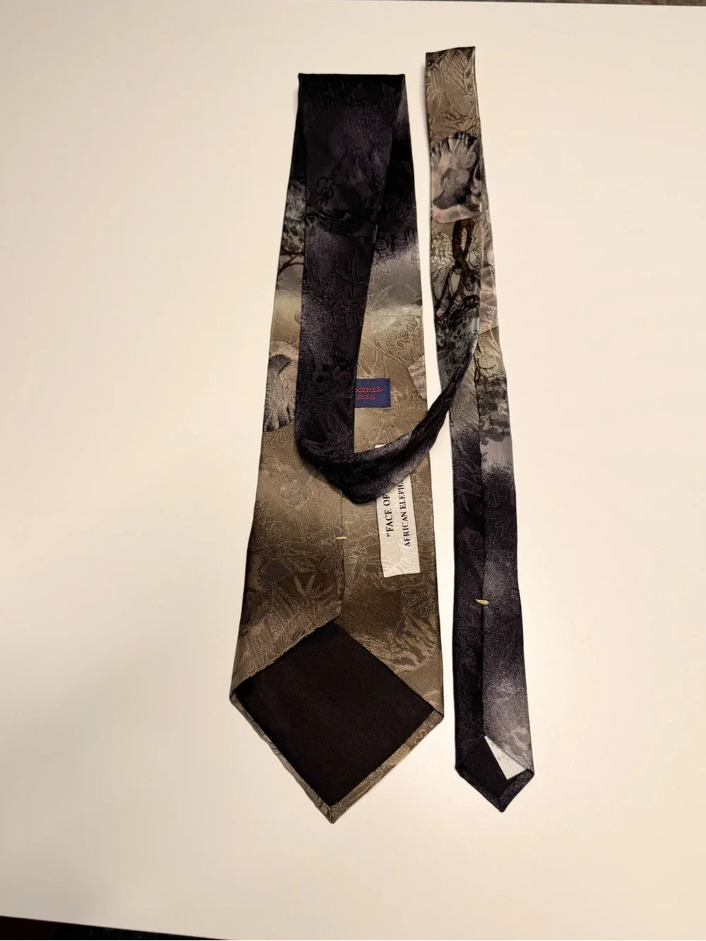 Wembley Endangered Species Elephants Necktie Vintage 100% Silk Tie Made in USA
